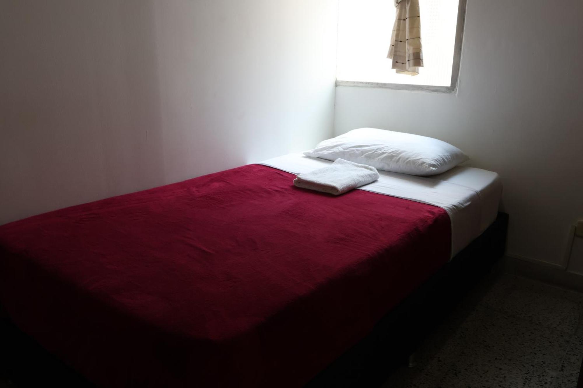 A1 Living Poblado Comoda Privada Habitación en casa particular