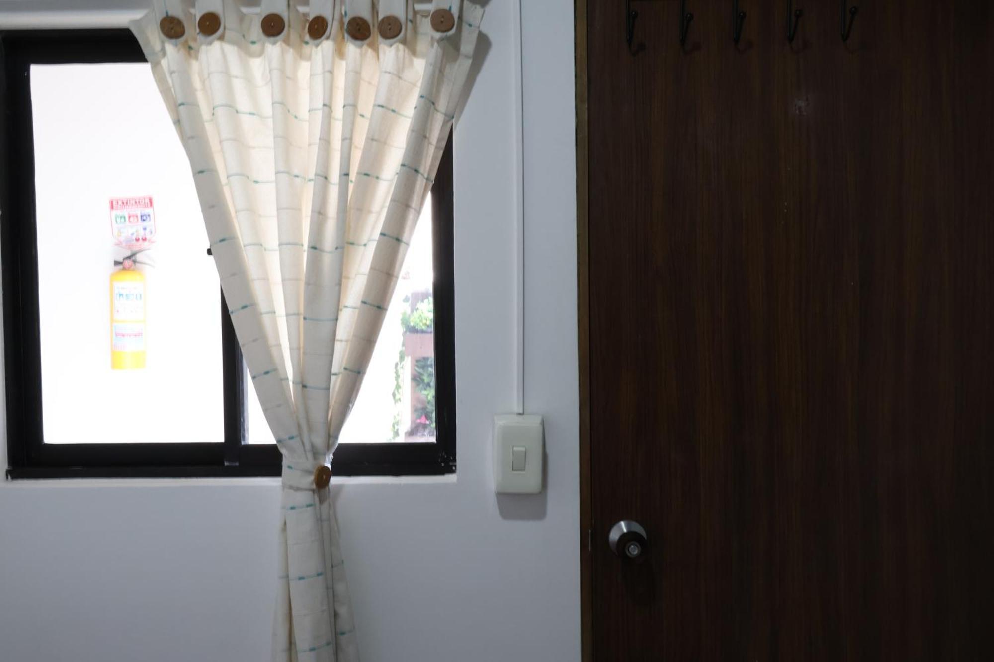 A1 Living Poblado Comoda Privada Habitación en casa particular *